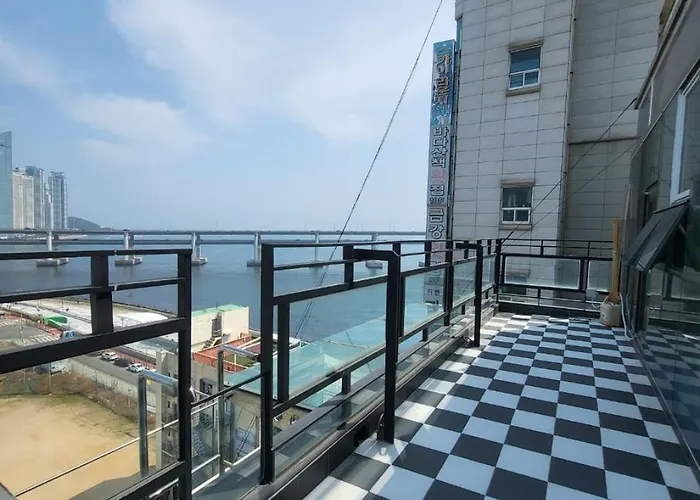 Haru Gwangalli Pool 度假居 *